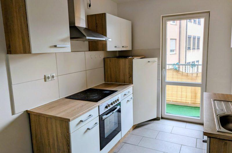 Küche Pic2 JKB152RE