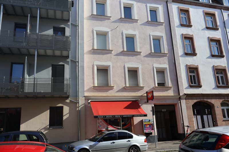 Vor dem Haus Pic4 VKWMSMFH
