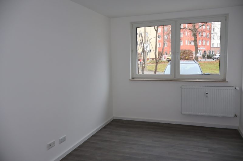 Schlafzimmer der KfW 70 sanierten Erdgeschosswohnung