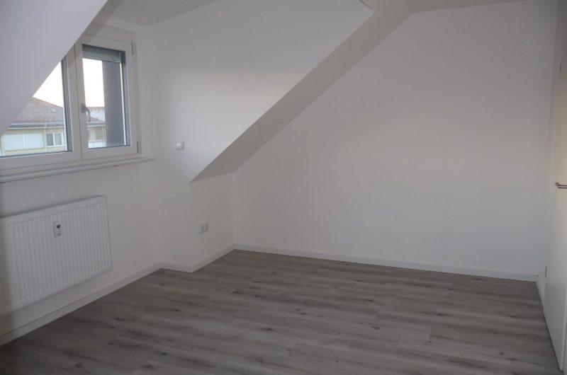 Zimmer 2 der DG Wohnung 