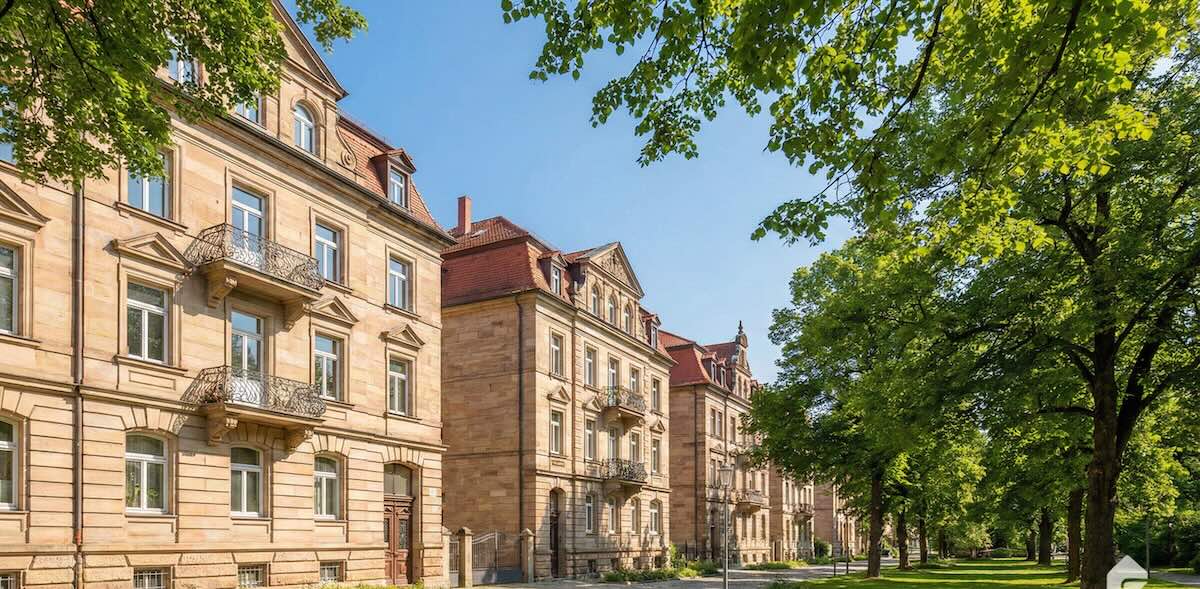 Historische Immobilien am Fürther Stadtpark – Marktwertanalyse und Verkauf durch Maderer Immobilien.