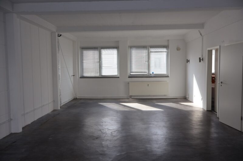 Erdgeschoss-Loft-kleine-Zimmer-andere-Seite