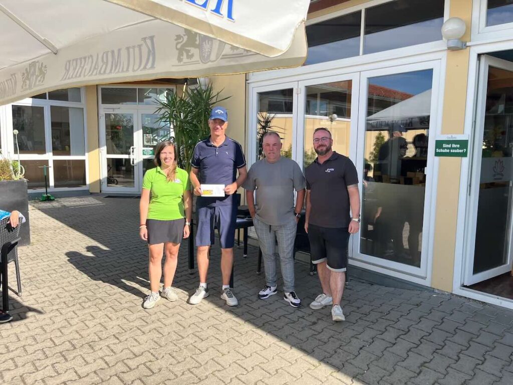 Andreas Gropp Gewinnt Die Sonderwertung into the Karton Beim Maderer Immobilien Monatspreis.