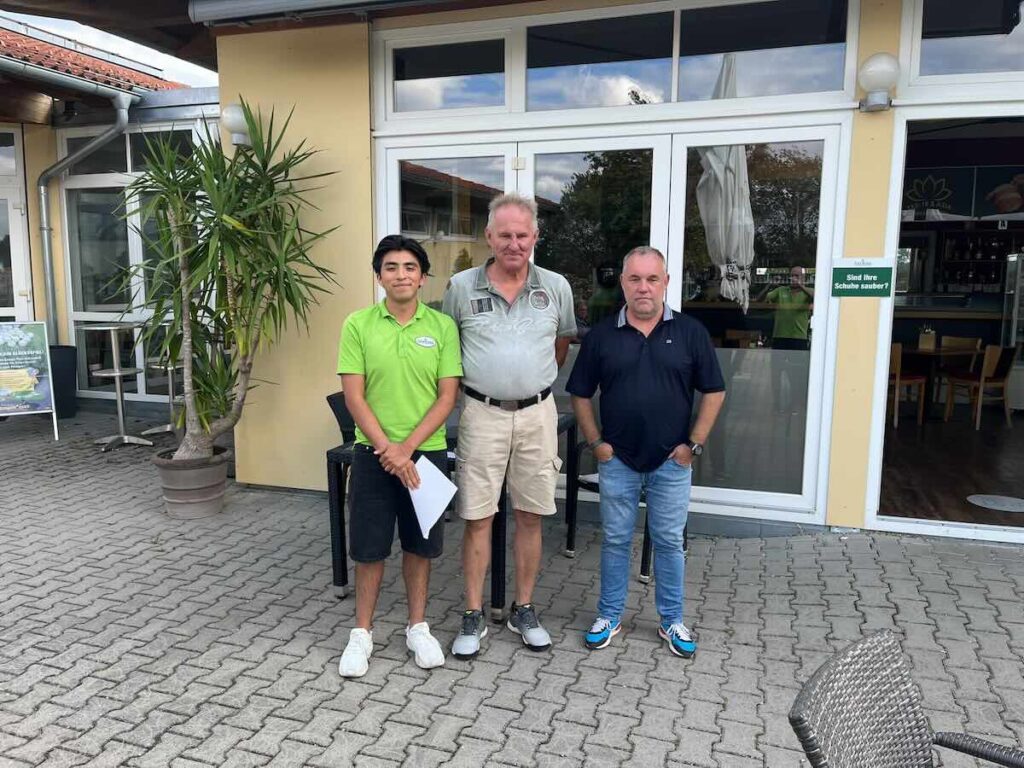 Maderer-immobilien-montagsturnier-nuernberg-birdiepool-hans-schuster-16 | Maderer Immobilien Hans Schuster Räumt Mit Einem Großartigen Birdie Im 115€ Birdiepool Ab.